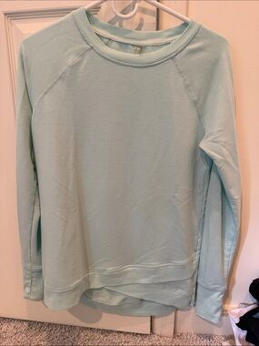 Danskin Light Aqua Crewneck Pullover